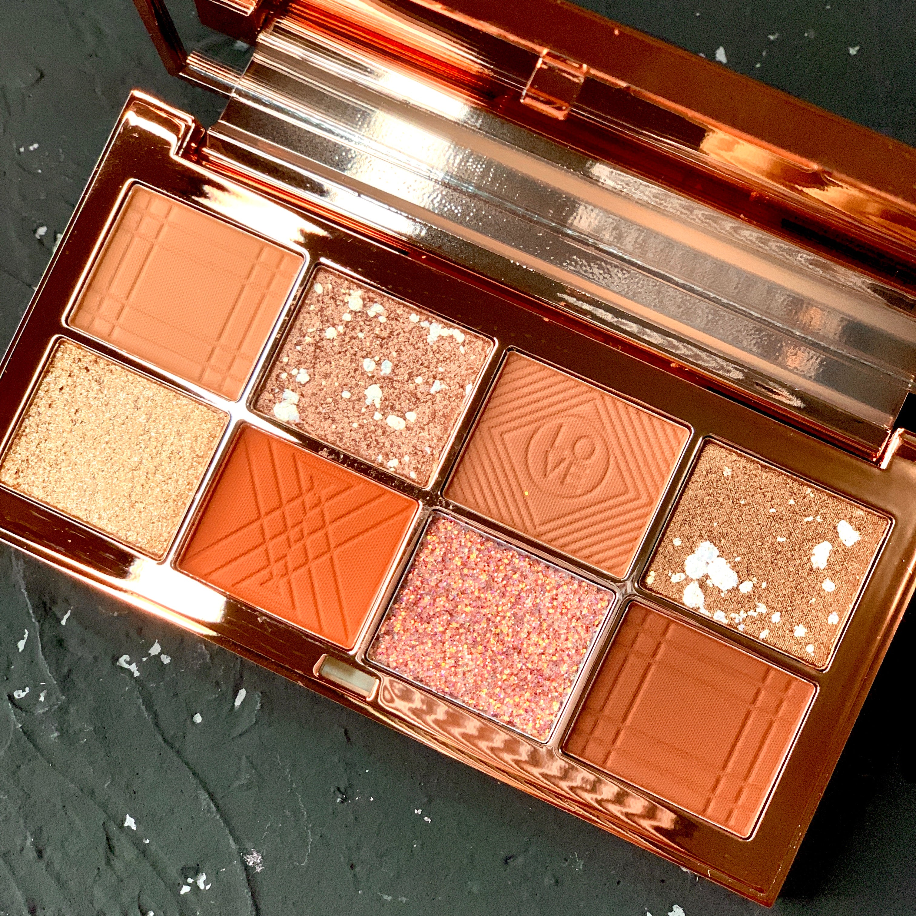 Magic Mirror Eyeshadow Palette 8 color